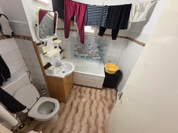 Se inchiriaza apartament decomandat trei camere confort 1 pret 1500 ron/luna. - 7