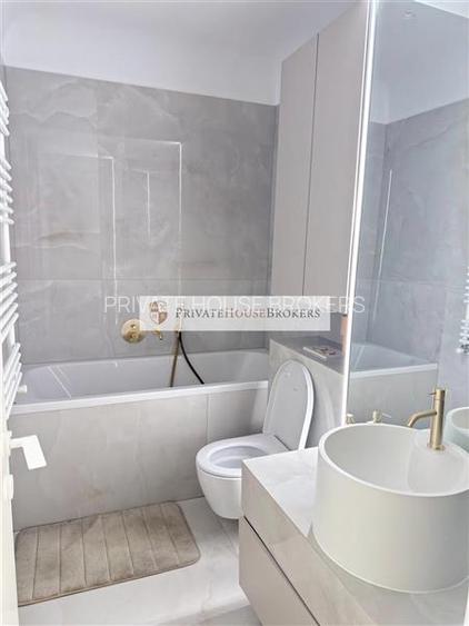 Pipera | Porsche | Cortina North | Bloc 2023 - 6