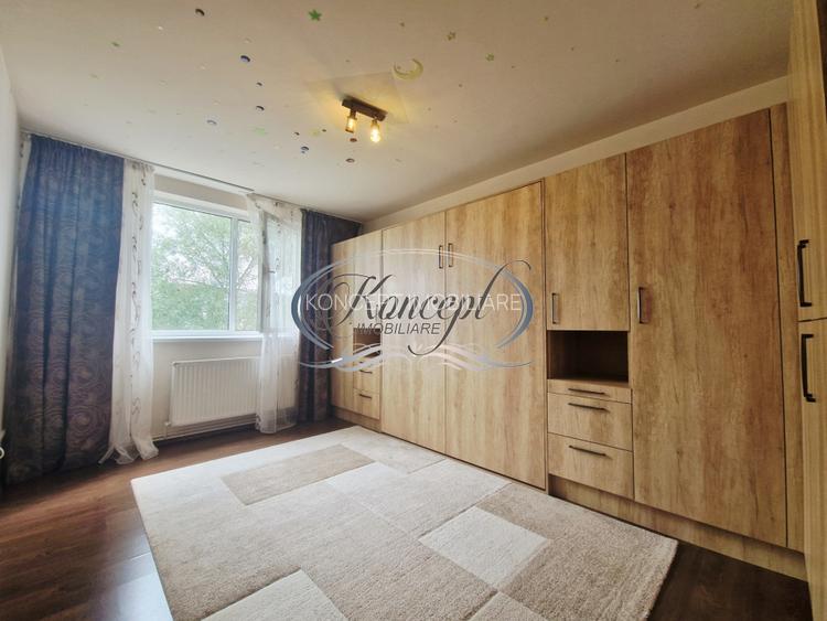 Locuinta la cheie, renovata, cu balcon si parcare, strada Tineretului - 6