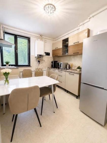 2 Camere 48mp Zona Centrală Gaze Renovat - 5