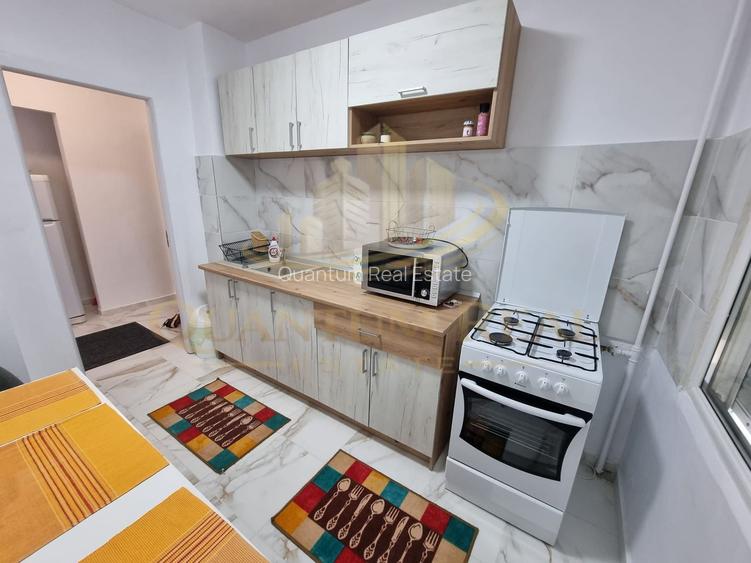 Apartament 2 camere renovat ,Titan langa metrou 1Decembrie - 4