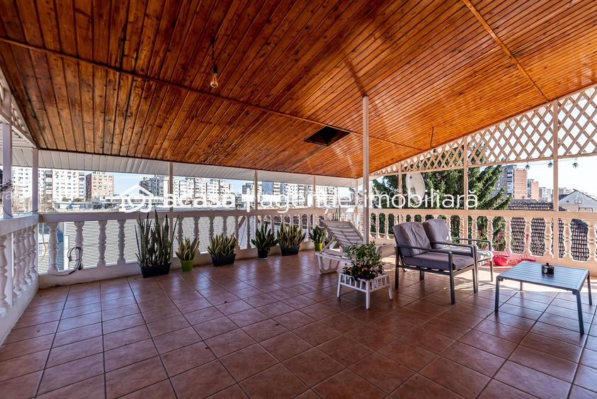 Casă spațioasă în mijlocul orasului, Str. Constantin Brâncuși - 13