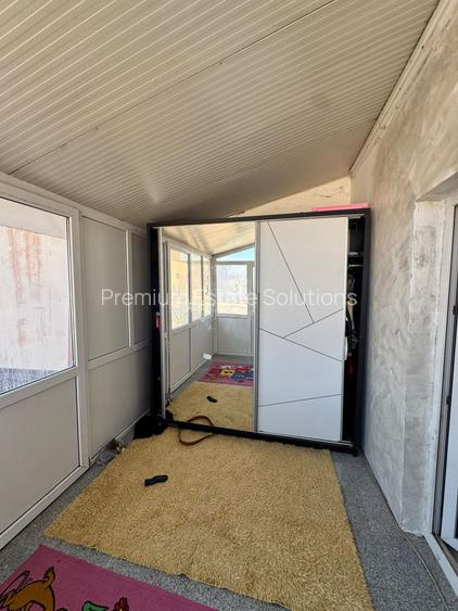 Casa de vanzare in Chiajna - 2 corpuri locuibile + spatiu comercial - 17