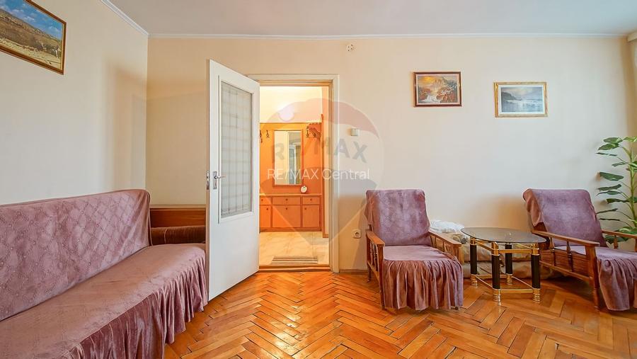 Apartament cu 2 camere de vânzare în zona Florilor - 8