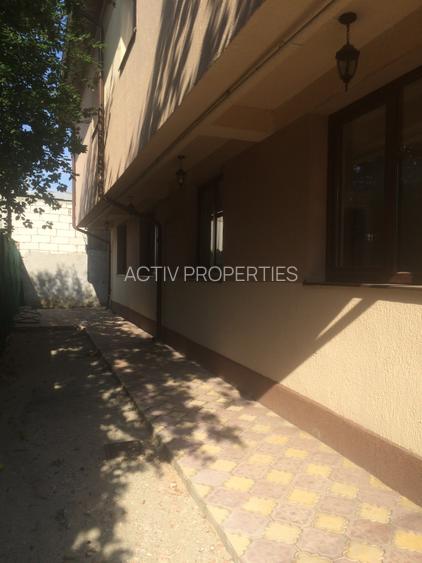 Vila 2005,metrou Brancoveanu 14 min, P+1, su 200mp, 5 camere,3 bai, teren 200 mp - 12