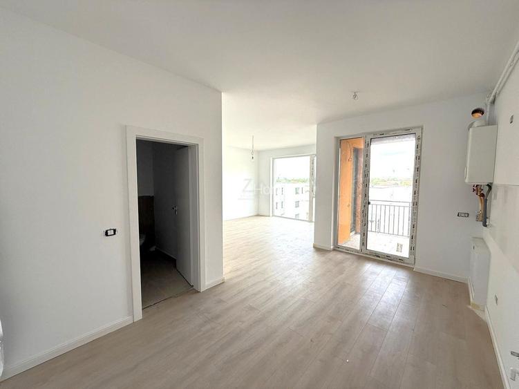 Balcon. Lift. Loc de parcare. - 2