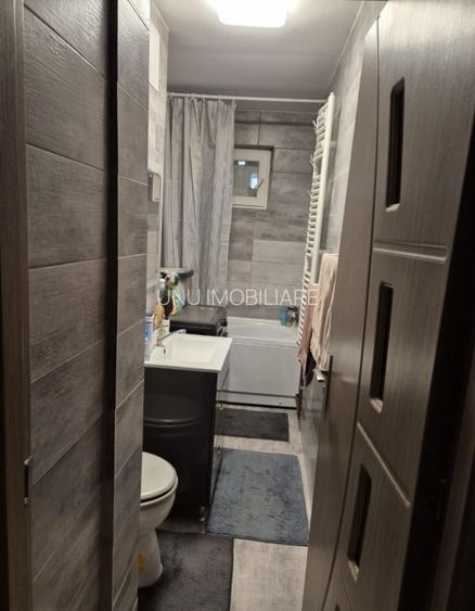 Alexandru - Familial - 2 camere - mobilat + utilat - renovat - 4