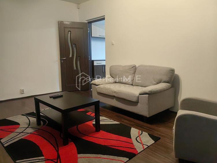 Apartament cu 3 camere de închiriat - 4