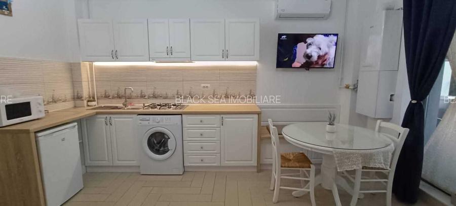 Garsonniera de vanzare in Mamaia Nord cu Piscina Exterioara si parcare - 4