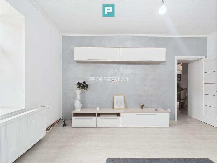 Casă Individuală cu spațiu comercial - Variaș - 12