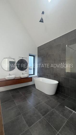 Casă Tip Townhouse | Terasă Spectaculoasă | Comunitate Premium - 4