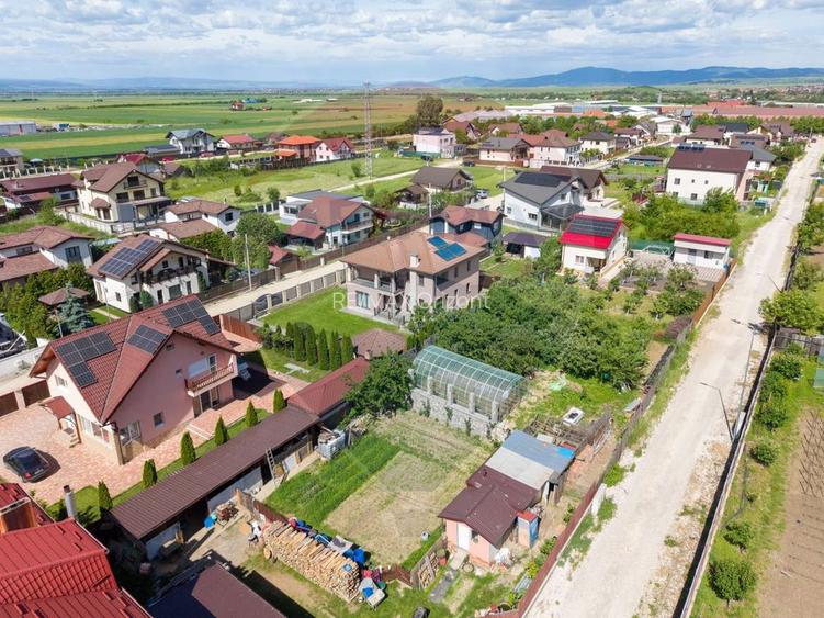 Casă  superba complet utilata teren 660mp - 18
