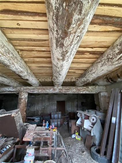 TEREN CU HALE DE PRODUCTIE   DE VANZARE - AGAS - 8