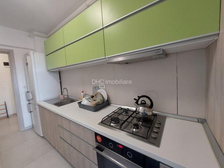 Exigent One Grozavesti regie garsoniera imensa - 5