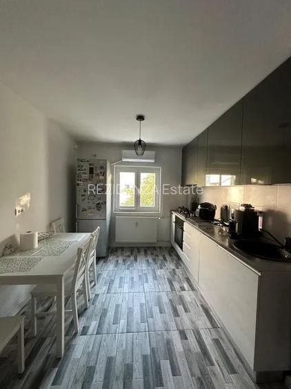 APARTAMENT 3 CAMERE MODERN & RENOVAT BLOC 1983 REABILITAT - 5