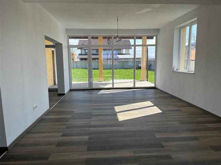 Olosag, Vila P+1E, 194 Mp., Compartimentare  Moderna - 5