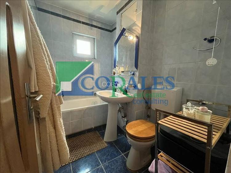 Simion Barnutiu. Etaj 2. Cu garaj inscris in CF. - 12