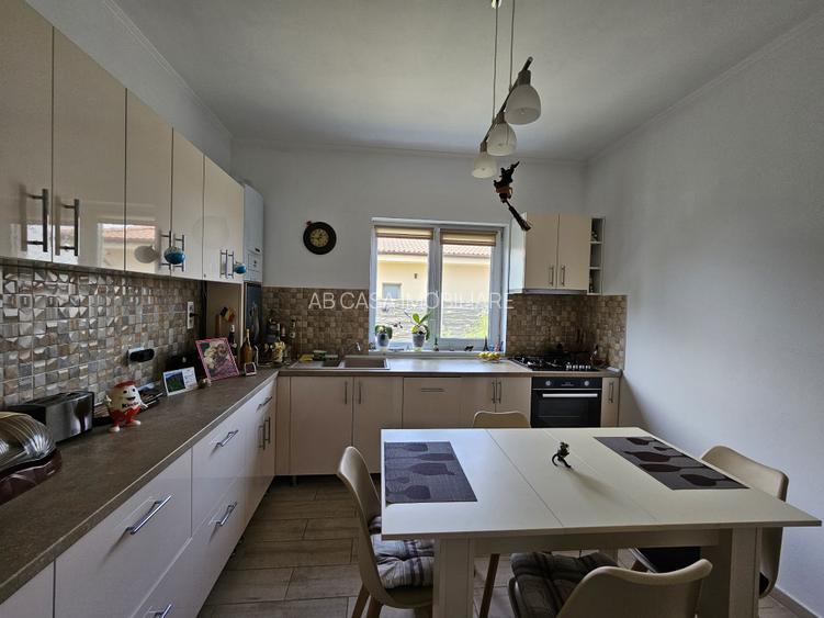 Duplex pe parter, deosebit, Sânandrei, lângă Timișoara, comision 0% - 13