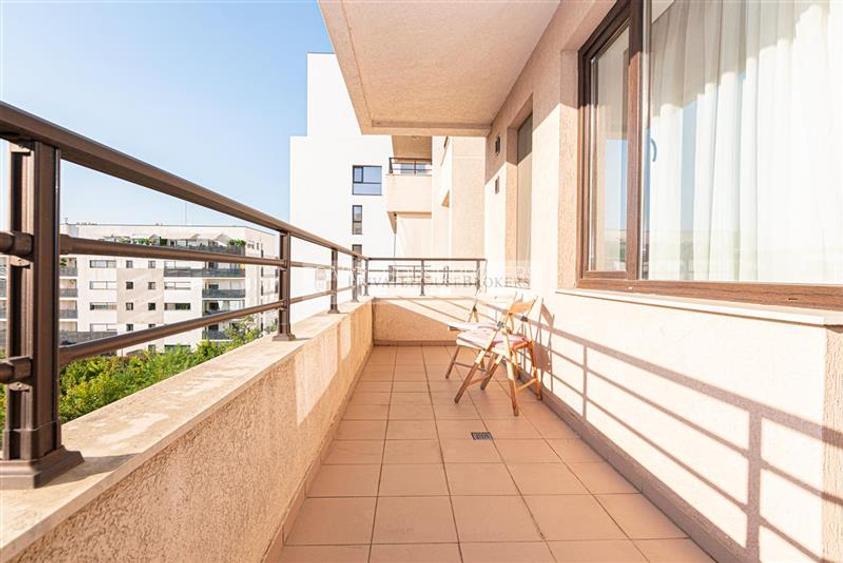 Pipera | Iancu Nicolae | Privighetorilor  | 2010 | Parcare - 8