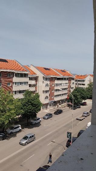 Apartament duplex 5 camere de vânzare – Tulcea | Spațiu generos pe două niveluri - 9