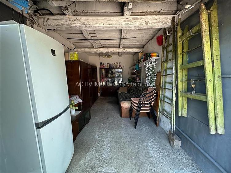 Casa Cocheta, Locuibila imediat,  cu Gradina si Curte,1500mp., Com.Birda. - 18