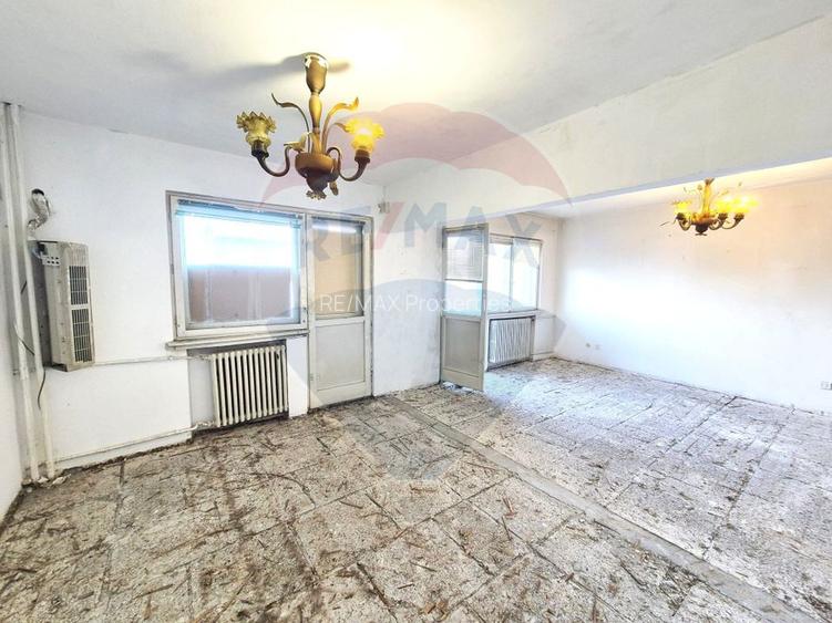 Apartament 4 camere de vânzare | Zona P-ta Unirii Constitutiei - 3