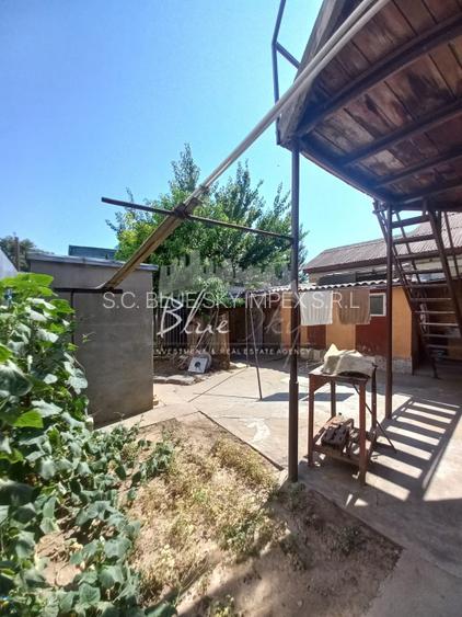 Casă de vânzare în Ovidiu – confort, liniște și intimitate - 8