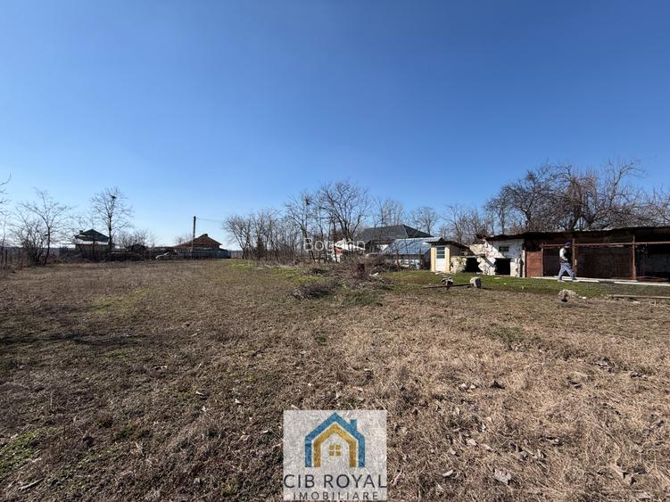 Casa 6 camere  Jud. Dâmbovița,Com. Corbii Mari,Satu Nou,Str. Troiței nr. 6, - 16