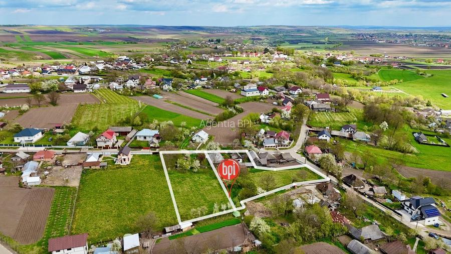 SE VINDE Gospodarie traditionala + Teren construibil cu bransamente la utilitati - 7