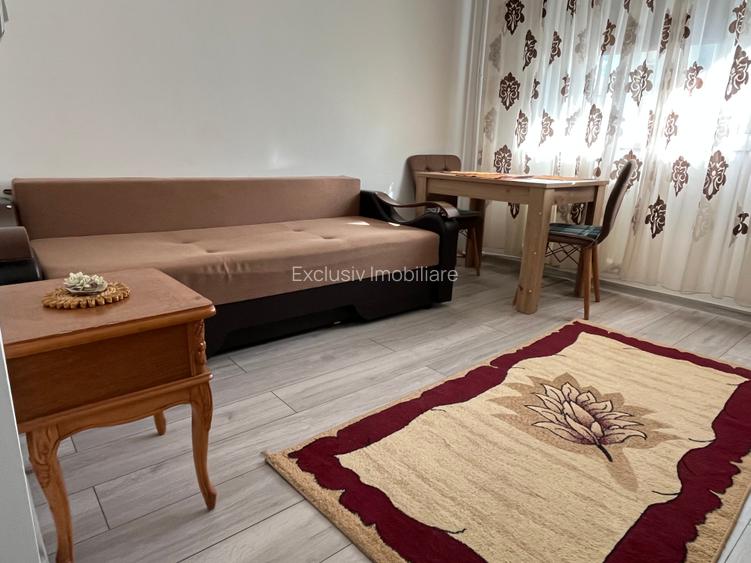 Cet , gars decomandata/renovata. - 3