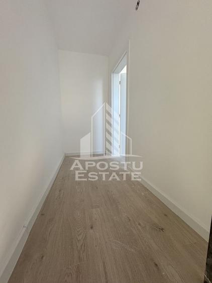 Penthouse cu scara interioara deosebita, 3 camere si 2 bai langa Lidl.