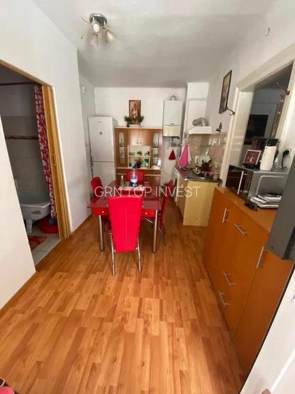 Casa 2 camere 100mp gradina zona Piata Cibin - 10