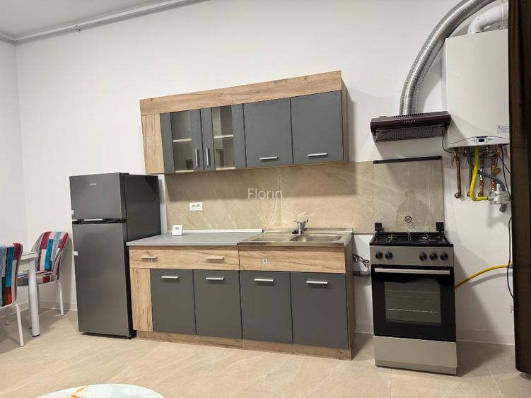 Proprietar, ofer spre inchiriere apartament cu 2 camere, in bloc nou - 4