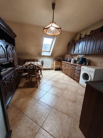 Casa de locuit Central 310 mp utili + 2 spatii comerciale de la strada - 6