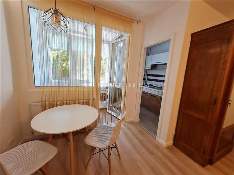 Garsoniera Renovata, Piata Dacia, Bulevardul Victoriei, Brasov - 13