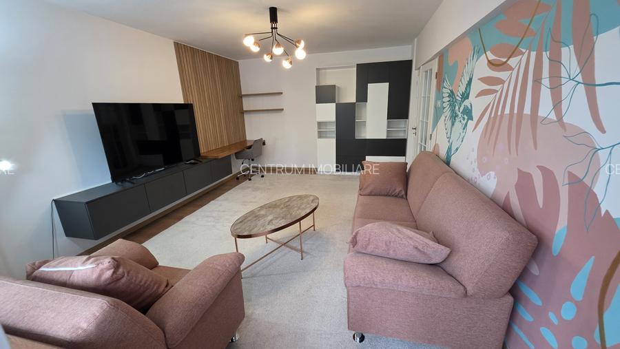 Bulevardul Unirii Fantani - Piata Constitutiei - 4