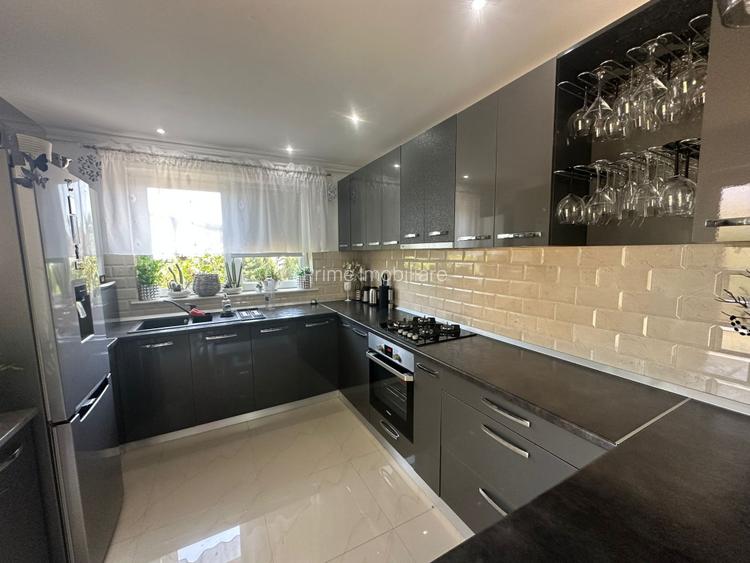 Casa individuala 7 camere, 388mp, zona Sebes - 7