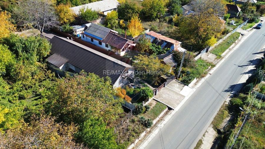 Casă Tifesti teren si vie - 37