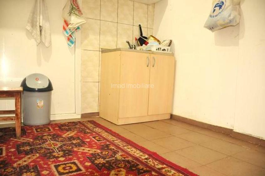Ocazie! GARSONIERA de vanzare in Voinesti, ultracentral langa Primarie. - 6