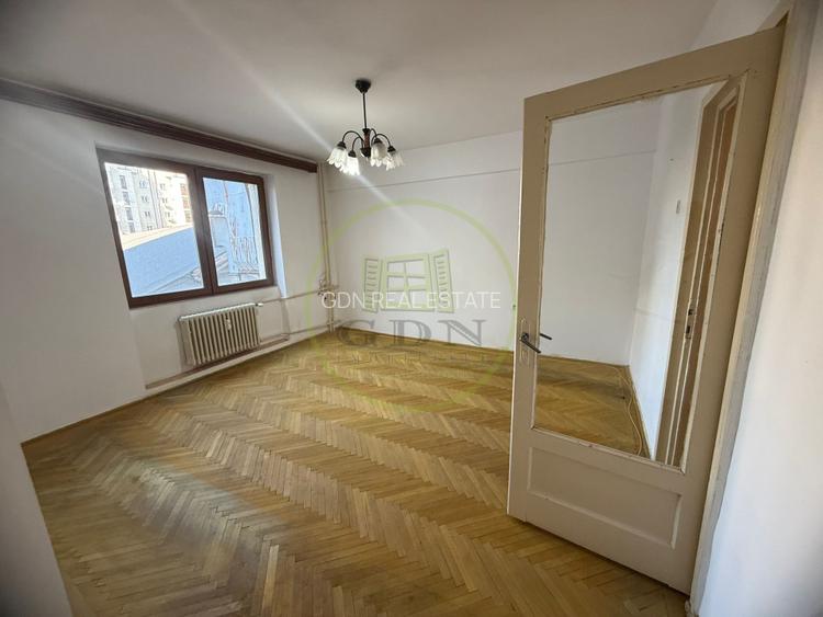 Apartament 2 camere, 35mp, Centru, zona Patria - 4