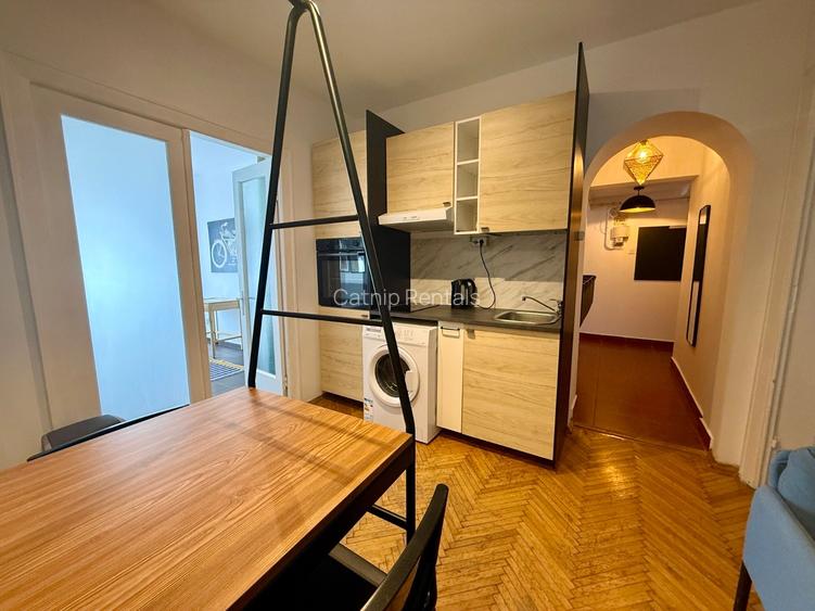 Spacious 4 Bedroom Apartament : Universitate - Calea Victoriei - Large Terrace - 9