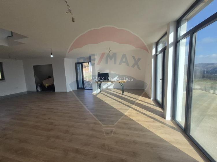 Vanzare Casa A-Frame 3 camere I Constructie 2025 - 12