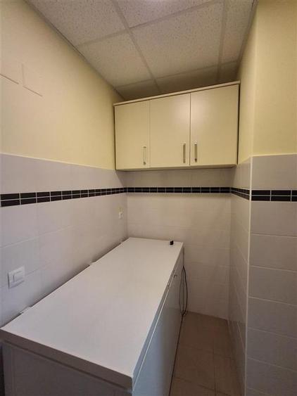 SPATIU COMERCIAL DE INCHIARIAT ZONA DE SUS ONESTI