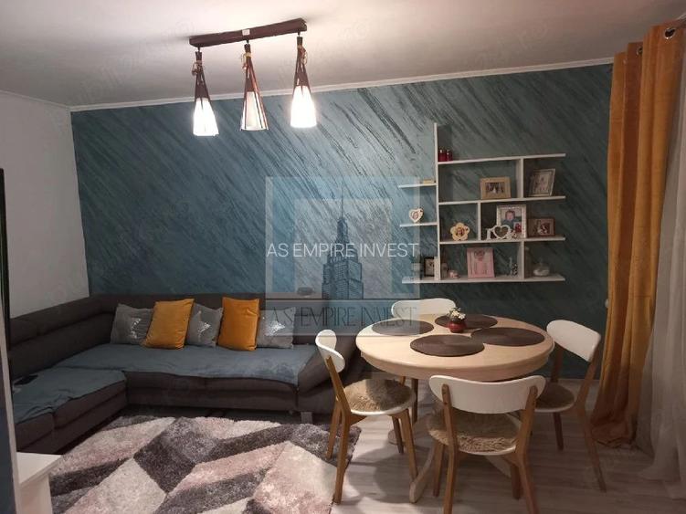 De vânzare apartament 3 camere/ zona Codrii Cosminului