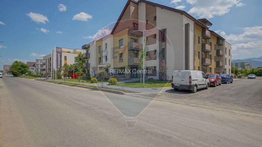 Spațiu comercial de vânzare în Brașov, Cartier Tractorul,  Rokman - 2