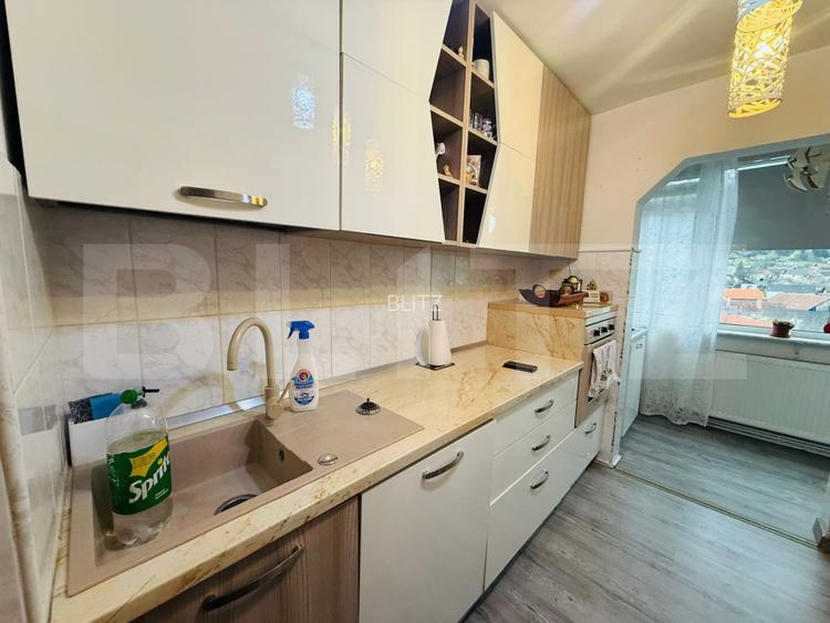 Apartament 2 camere, complet renovat, 48 mp, zona Electroprecizia - Săcele - 11