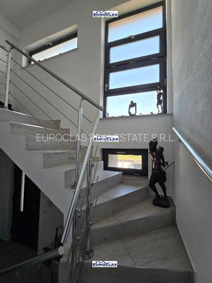 Vila P+1 - zona Medeea - 245.000 euro (Cod E11+E12) - 9