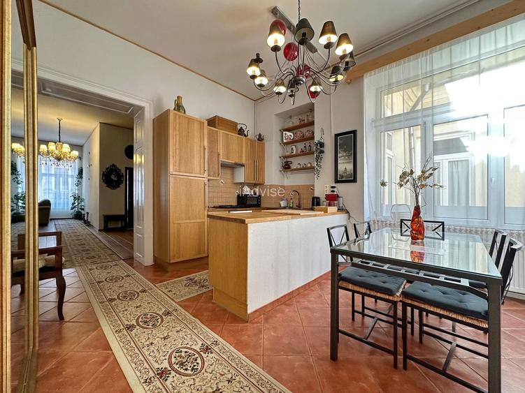 APARTAMENT 3 CAMERE IN CENTUL ISTORIC AL BRASOVULUI - 13