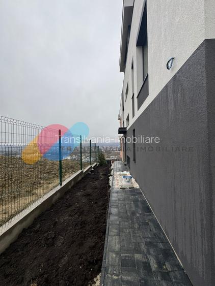 Duplex 162 mp + rooftop 72 mp, curte 180 mp, cartier Voronet - 3