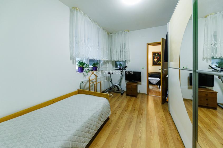 Casă mare 5 camere+casă mică, panouri, curte amenajată – Giroc, Comision 0 - 34